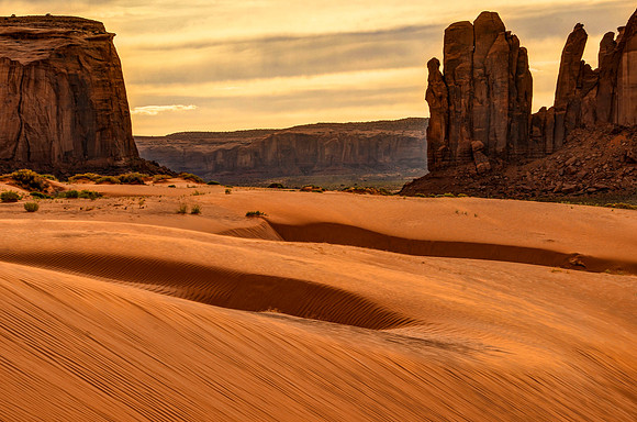 Dunes in Monument Valley