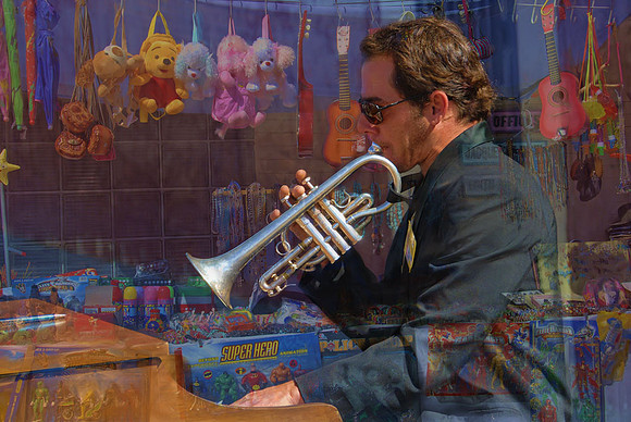 Street musician, 4th Avenue Street Fair #1