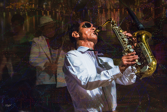 A protege of Kenny G?