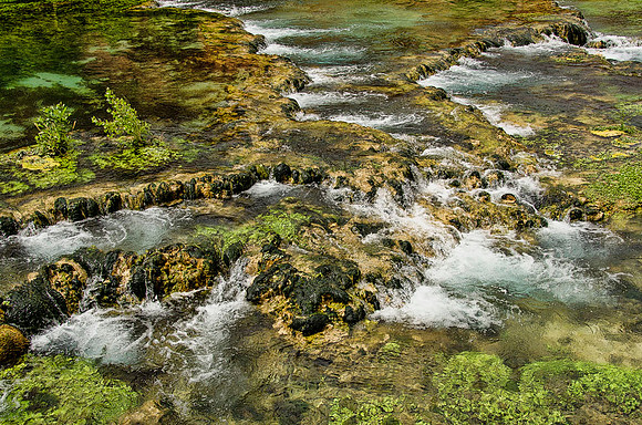 Travertine terraces below Navajo Falls