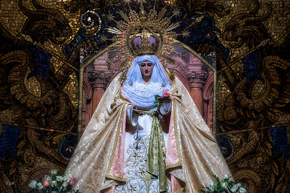Statuary in Santo Domingo church in Lima