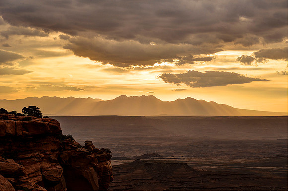 Sunrise at Grandview Point, Canyonlands NP, UT